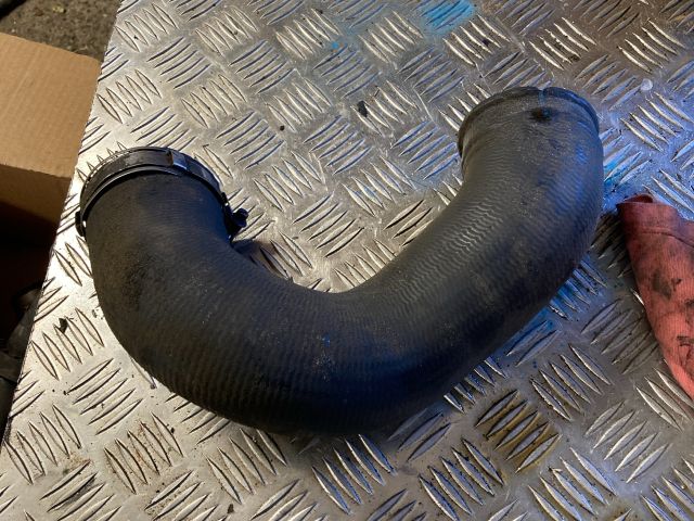 bontott AUDI Q7 Turbócső