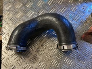 bontott AUDI Q7 Turbócső