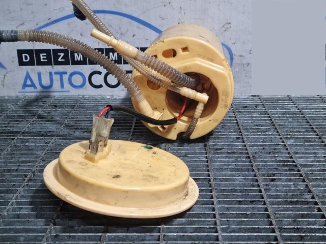 bontott AUDI Q7 Üzemanyag Szivattyú