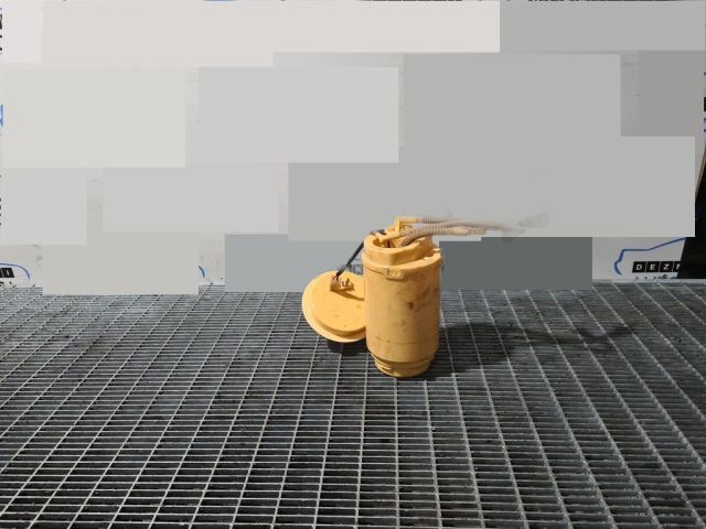 bontott AUDI Q7 Üzemanyag Szivattyú