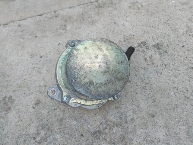 bontott AUDI Q7 Vákumpumpa