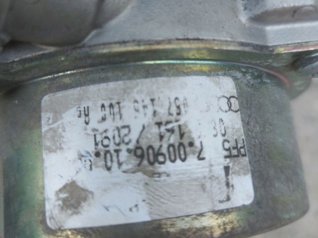 bontott AUDI Q7 Vákumpumpa