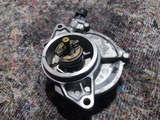 bontott AUDI Q7 Vákumpumpa