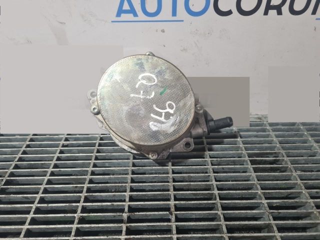 bontott AUDI Q7 Vákumpumpa