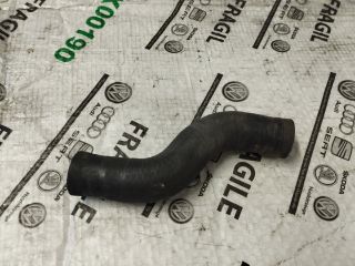 bontott AUDI Q7 Vízcső