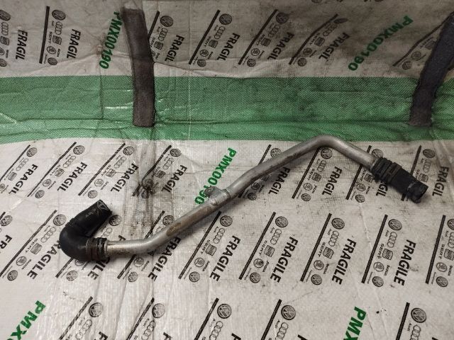 bontott AUDI Q7 Vízcső