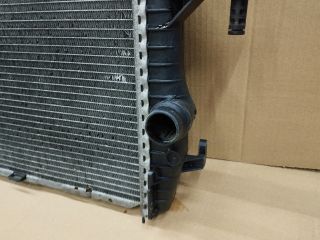 bontott AUDI Q7 Vízhűtő Radiátor (Klímás)