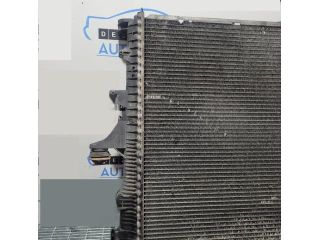 bontott AUDI Q7 Vízhűtő Radiátor (Klímás)