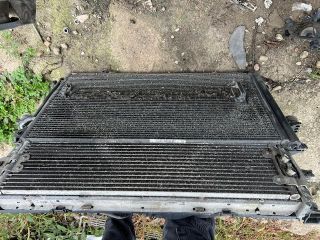 bontott AUDI Q7 Vízhűtő Radiátor (Klímás)