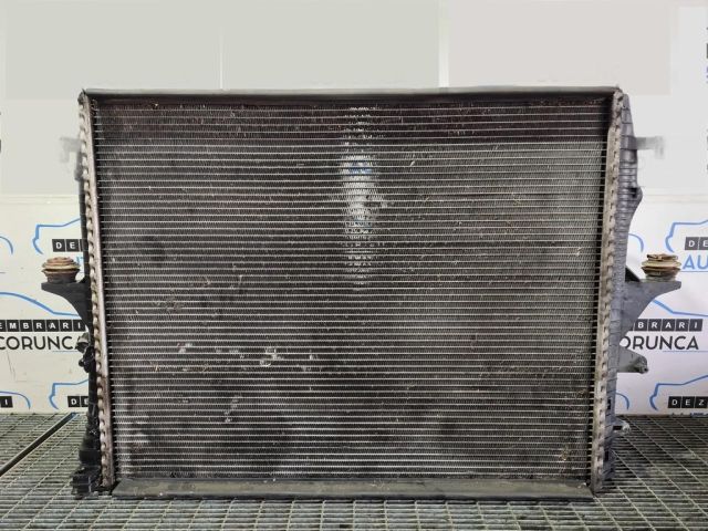 bontott AUDI Q7 Vízhűtő Radiátor (Klímás)