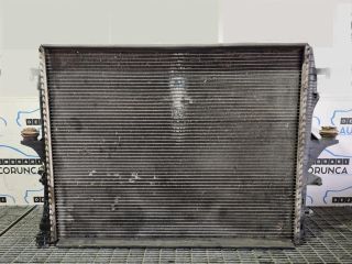 bontott AUDI Q7 Vízhűtő Radiátor (Klímás)