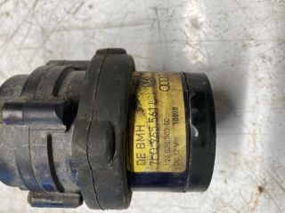 bontott AUDI Q7 Vízpumpa