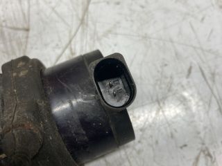 bontott AUDI Q7 Vízpumpa