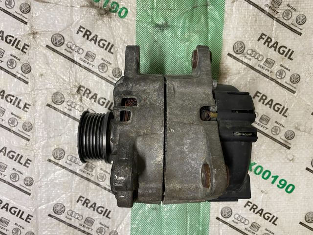 bontott AUDI Q7 Generátor