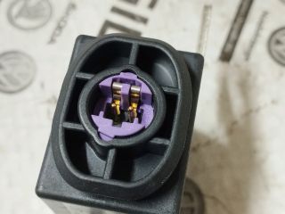 bontott AUDI Q7 Akkumulátor Relé