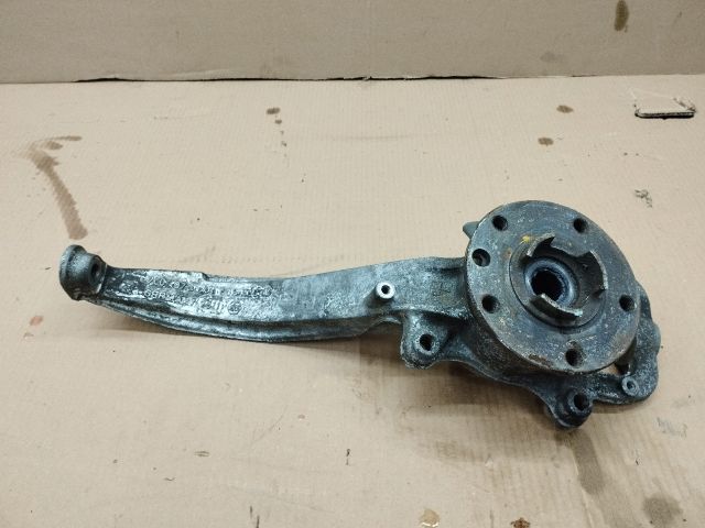 bontott AUDI Q7 Bal első Csonkállvány Kerékaggyal