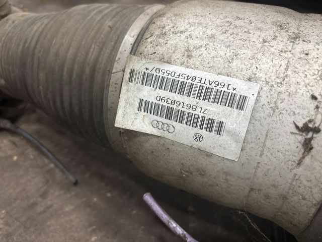 bontott AUDI Q7 Bal első Rugó