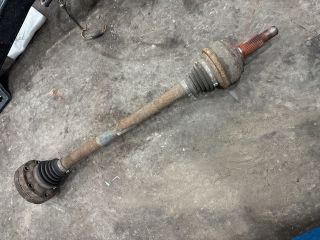 bontott AUDI Q7 Bal hátsó Féltengely