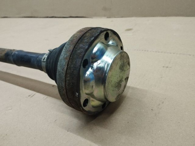 bontott AUDI Q7 Bal hátsó Féltengely