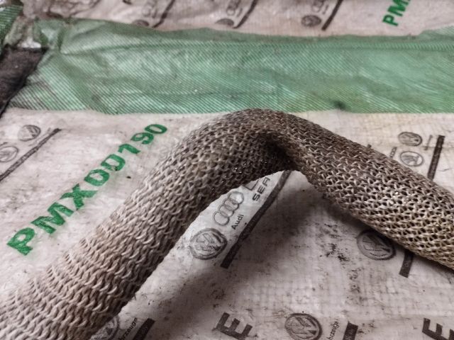 bontott AUDI Q7 EGR Hűtő Cső