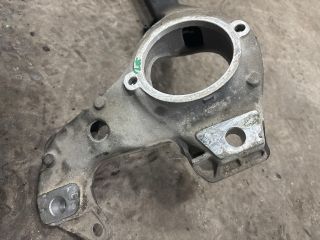 bontott AUDI Q7 Első Bölcső