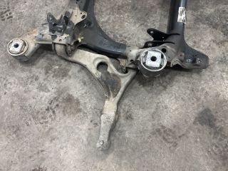 bontott AUDI Q7 Első Bölcső