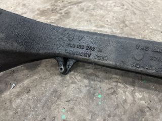 bontott AUDI Q7 Első Bölcső