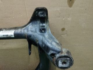 bontott AUDI Q7 Első Bölcső