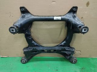 bontott AUDI Q7 Első Bölcső