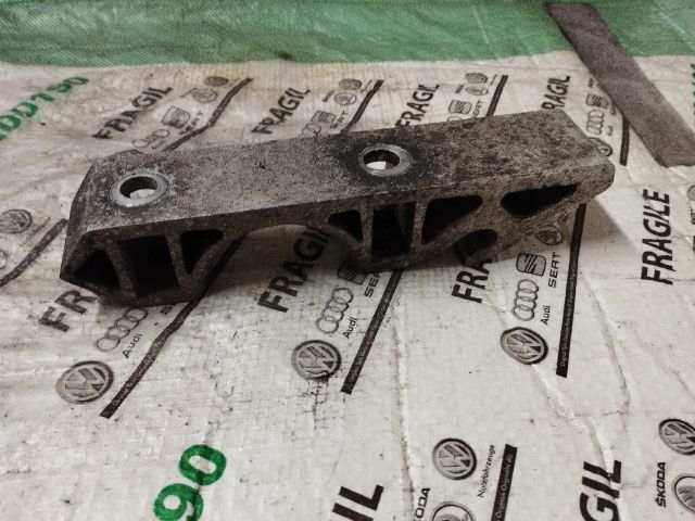 bontott AUDI Q7 Első Stabilizátor Pálca