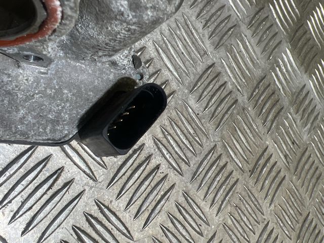 bontott AUDI Q7 Fojtószelep (Elektromos)