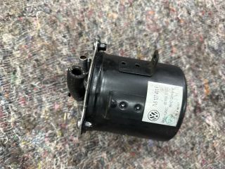 bontott AUDI Q7 Gázolajszűrő Ház