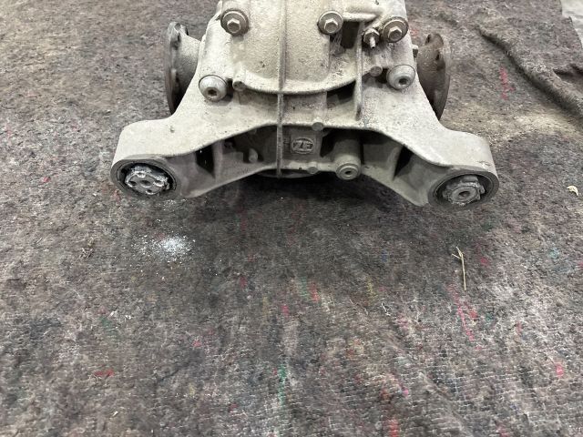 bontott AUDI Q7 Hátsó Differenciálmű