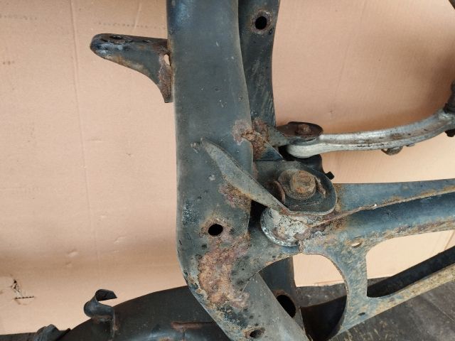 bontott AUDI Q7 Hátsó Futómű (Részeivel)