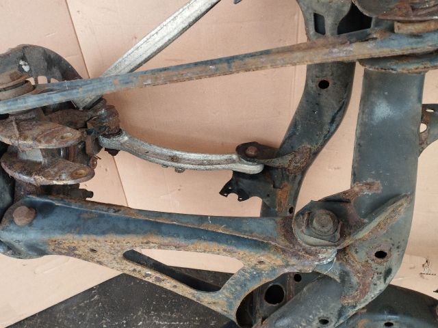 bontott AUDI Q7 Hátsó Futómű (Részeivel)