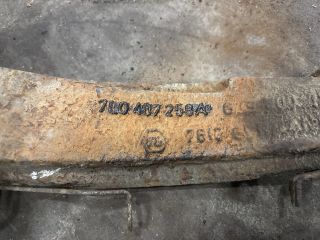 bontott AUDI Q7 Jobb első Csonkállvány Kerékaggyal