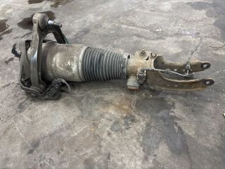 bontott AUDI Q7 Jobb első Rugó