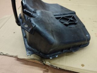 bontott AUDI Q7 Kiegyenlítő Tartály