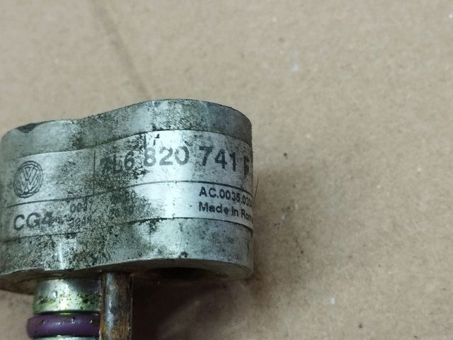 bontott AUDI Q7 Klíma Cső