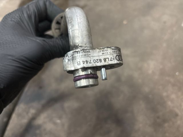 bontott AUDI Q7 Klíma Cső