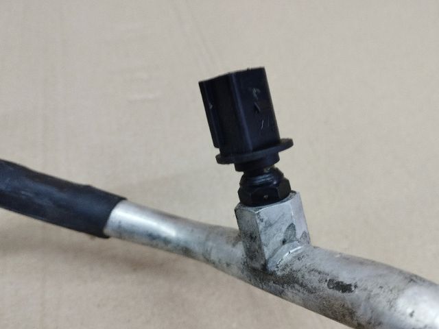 bontott AUDI Q7 Klíma Cső