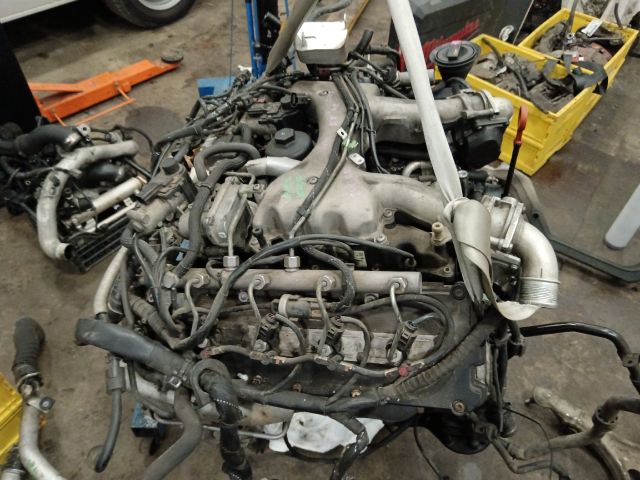 bontott AUDI Q7 Komplett Motor (Segédberendezésekkel)