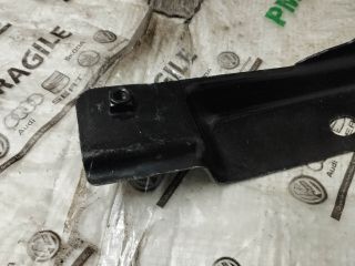 bontott AUDI Q7 Légszűrő Ház Fedél