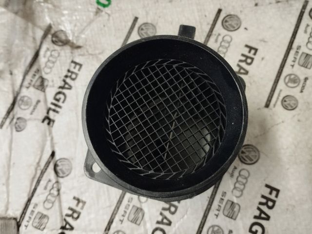 bontott AUDI Q7 Légtömegmérő