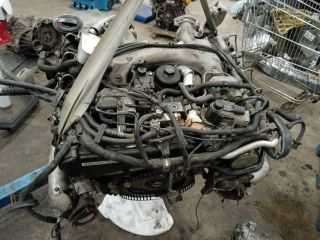bontott AUDI Q7 Motor (Fűzött blokk hengerfejjel)