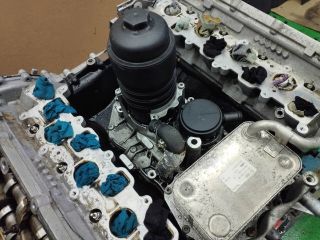 bontott AUDI Q7 Motor (Fűzött blokk hengerfejjel)