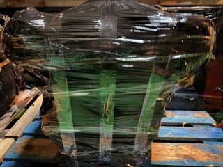 bontott AUDI Q7 Motor (Fűzött blokk hengerfejjel)