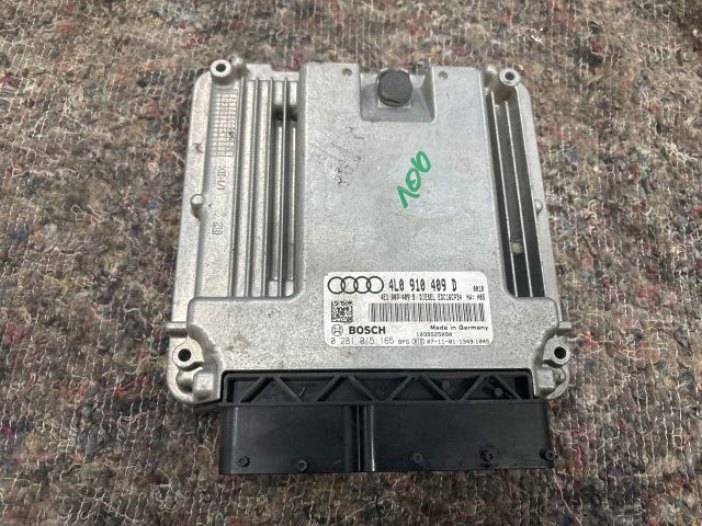 bontott AUDI Q7 Motorvezérlő