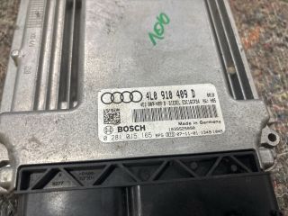 bontott AUDI Q7 Motorvezérlő