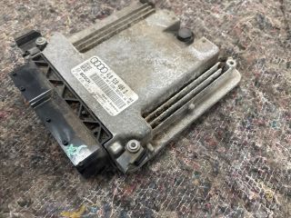 bontott AUDI Q7 Motorvezérlő